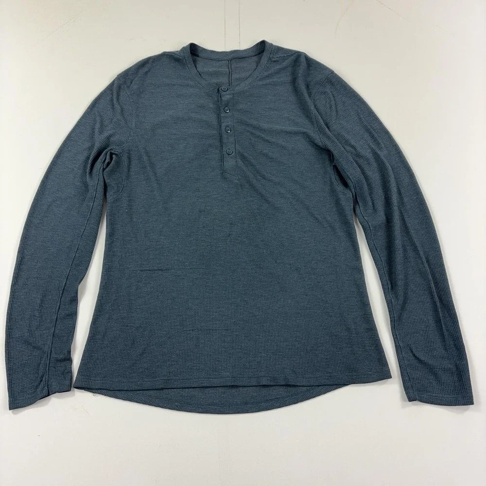 Lululemon Shift Stitch Henley Shirt Mens Medium Blue Waffle Knit Long Sleeve
